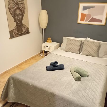 Comfy Studio Lamía Екстериор снимка