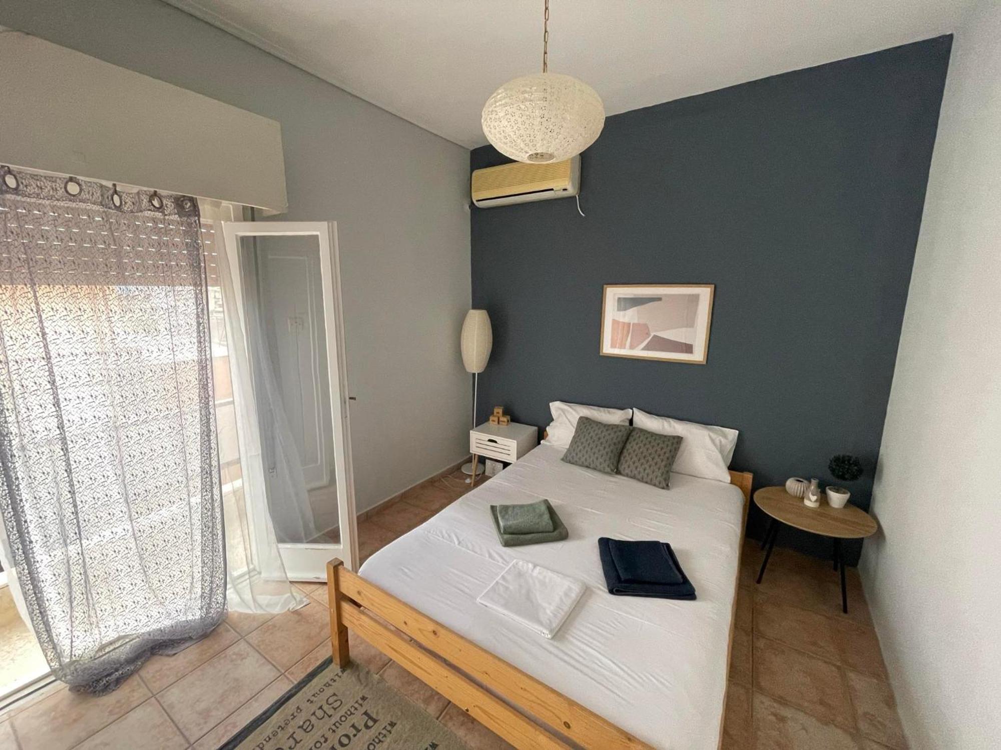 Comfy Studio Lamía Екстериор снимка